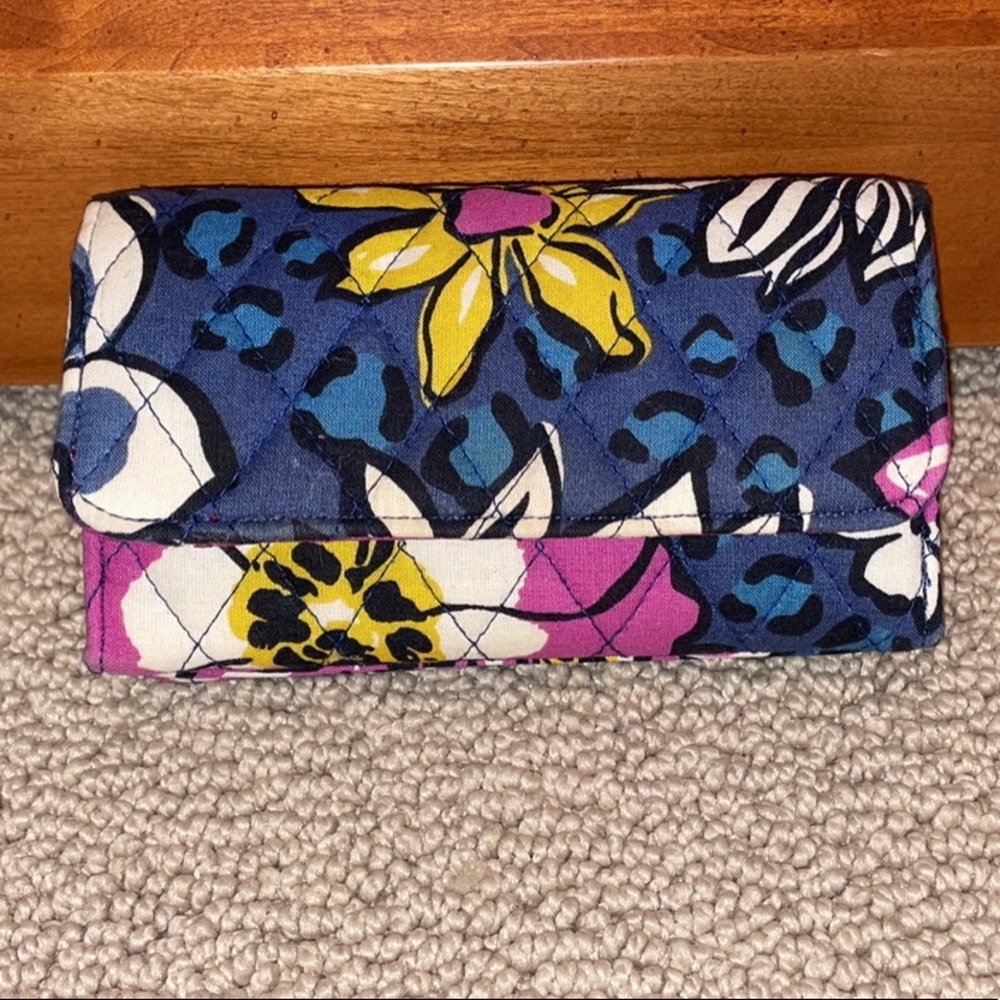 Vera Bradley wallet